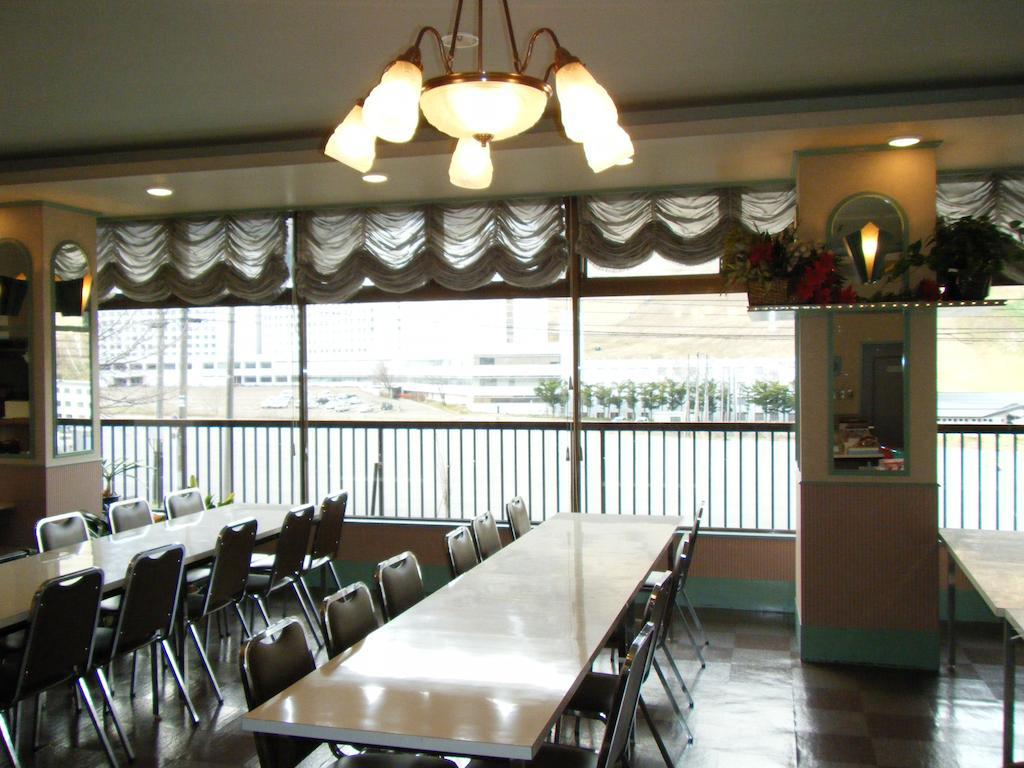 Hotel Tomiya 湯沢市 エクステリア 写真